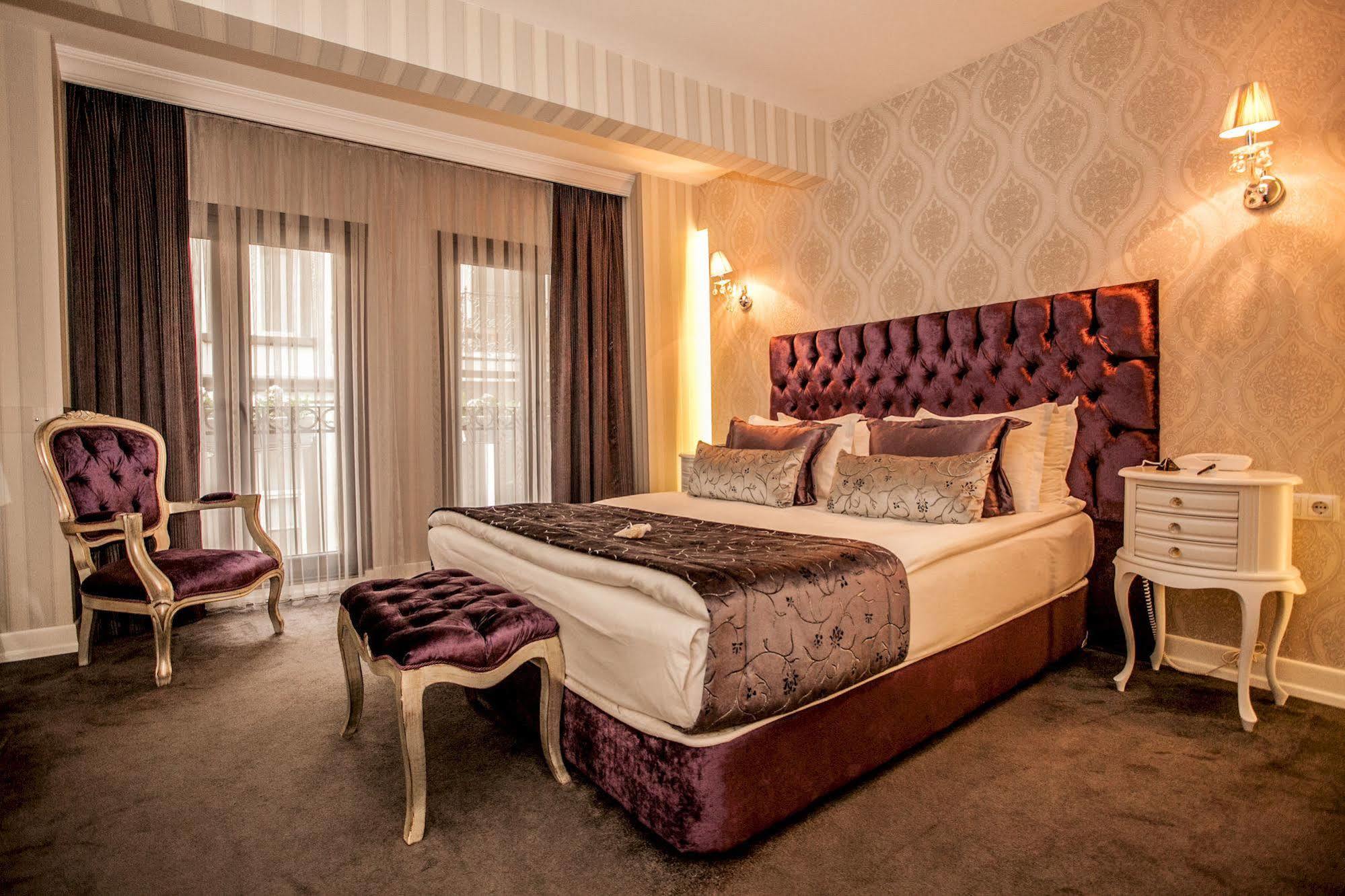 ลูซี ดี เปรา บูทิก โฮเต็ล Hotel อิสตันบูล ภายนอก รูปภาพ